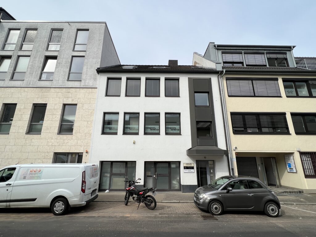 Huschberger Str. 10, Düsseldorf – Bürohaus