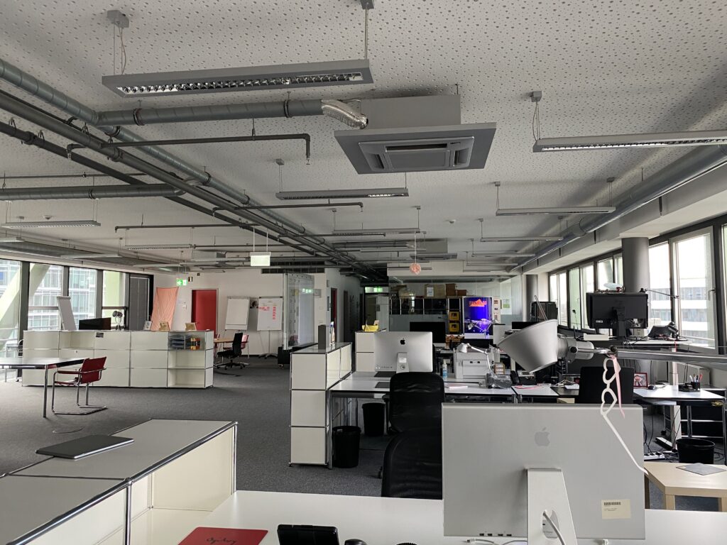 Wolkenbügel, Düsseldorf – Showroom